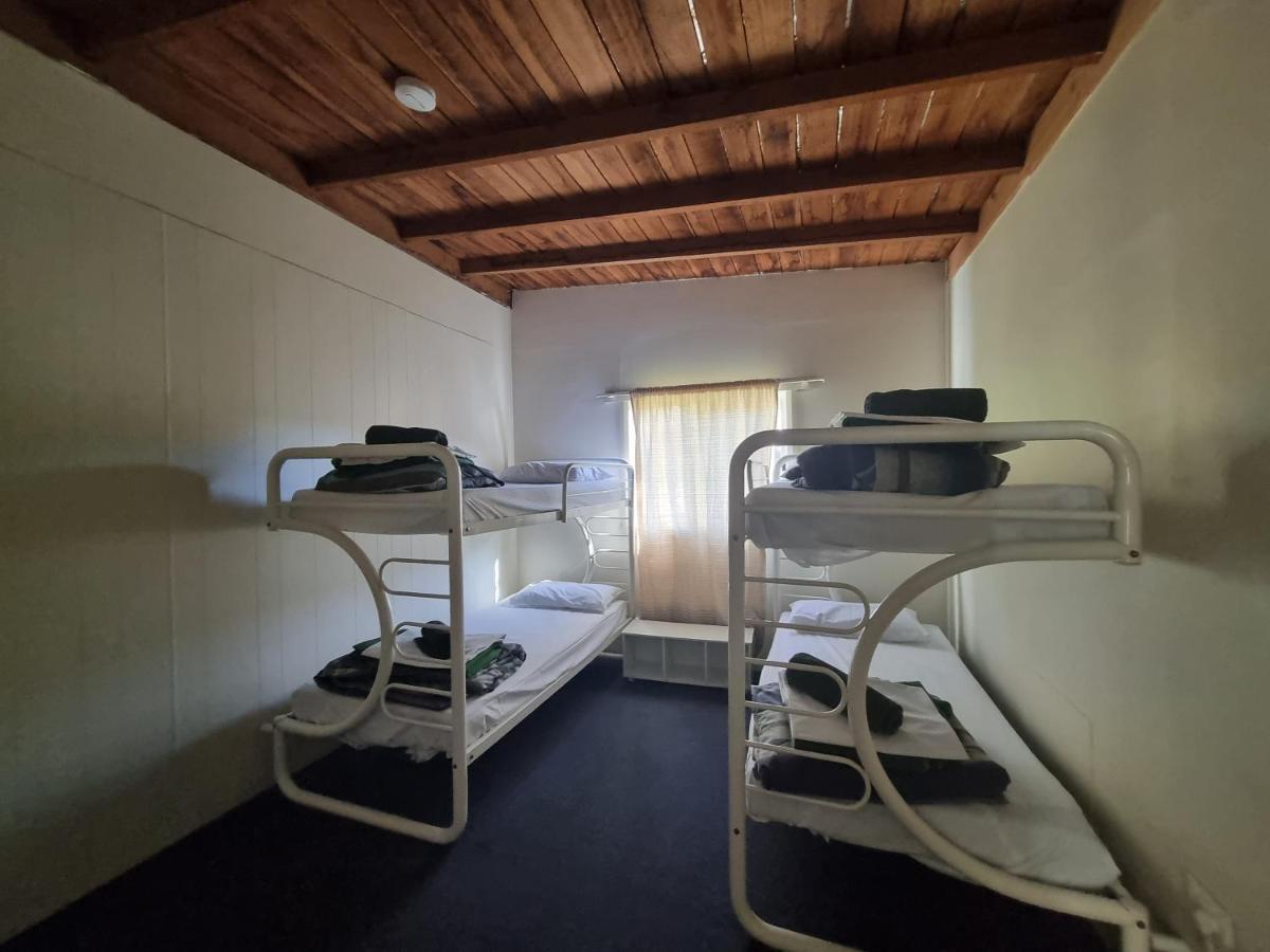 Strahan Retreat Holiday Park 외부 사진