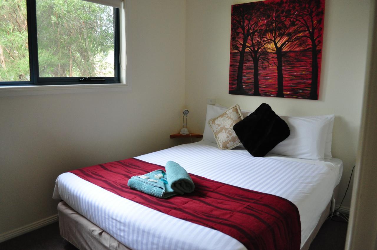 Strahan Retreat Holiday Park 외부 사진